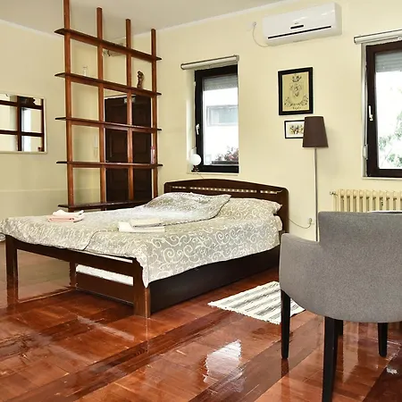 Vajda Apartment